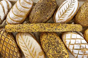 Homemade Baked Goods Images Drucke: Different kinds of breads seen from above