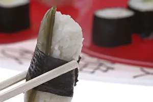 Asian Cuisine Images Drucke: Different kinds of sushi