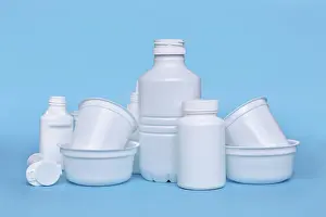 Plastic Waste Disposal Drucke: Different plastic waste packages on blue background