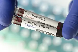 Lab Assistant Drucke: Digital Composing, One negative and one positive result of coronavirus tests