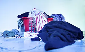 Household Chores Drucke: Dirty laundry