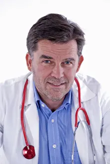 Studio Shot Portrait Photo Drucke: Doctor