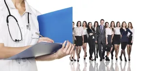 Medical Care Specialist Drucke: Doctor with folder on the background of office workers isolated