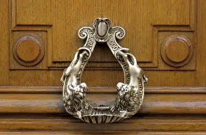 Europe Travel Photography Drucke: Door knocker