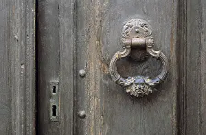 Historic Entrance Door Drucke: Doorknocker knocker