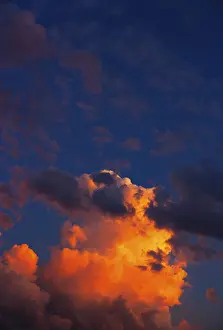 Salzkammergut Landscape Drucke: Dramatic cloud atmosphere, red sky with clouds