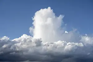 Cumulus Clouds Germany Drucke: Dramatic cloud formation, fast rising (cumulus) clouds