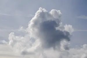 Lower Saxony Weather Drucke: Dramatic cloud in the sky, North Sea
