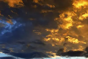Dramatic Cloud Formation Drucke: Dramatic cloud sky at sunset, Schleswig-Holstein