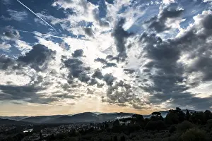 Southern Europe Evening Light Drucke: Dramatic clouds in the sky, Florence