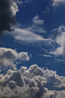 Thunderstorm Atmosphere Drucke: Dramatic cloudscape with (cumulus) clouds