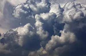 Cumulus Clouds Drucke: Dramatic cloudscape with (cumulus) clouds