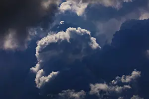Cumulus Clouds Drucke: Dramatic cloudscape with (cumulus) clouds