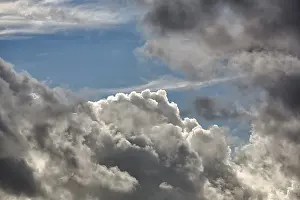 Galway Drucke: Dramatischer wolkenverhangener Himmel, Clifden, Galway.