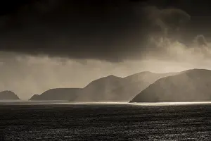 Dingle Peninsula Ireland Drucke: Dramatic coastal scenery on the Atlantic