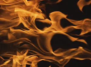 Dark Background Flames Drucke: Dramatic flames against A dark background