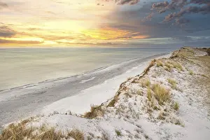 Dramatic German Landscape Drucke: Dramatic sunset at the high dune on the darss