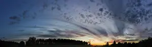 Sunset Over Water Body Drucke: Dramatic sunset over the river in Karelia