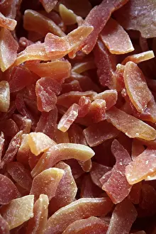 Uninhabited Food Scene Drucke: Dried papaya fruit with sugar pattern background