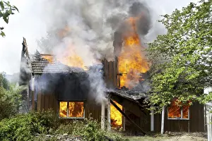 Deserted House Fire Drucke: Four drills