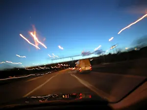 Passenger Car Transport Drucke: Driving on the highway