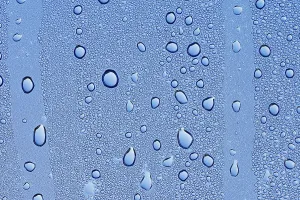 North Rhine Westphalia Waterfront Drucke: Drops of water on a blue surface