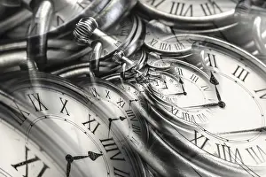 Droste Effect Background Drucke: Droste effect background with infinite clock spiral