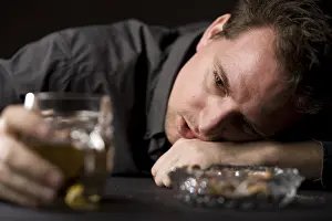 Beer Glass Image Drucke: Drunk man with beer