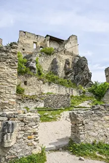Defensive Fortification Structure Drucke: Durnstein castle ruins in spring