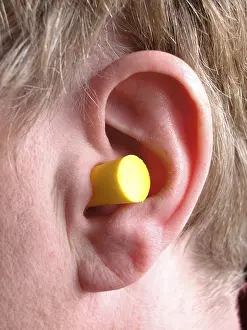 Ear Protection Drucke: Ear with ear stopper