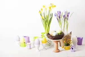 Spring Blooming Flowers Drucke: Easter decorations - egg candles