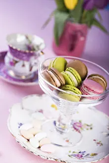 French Pastry Display Drucke: The easter installation with macarons