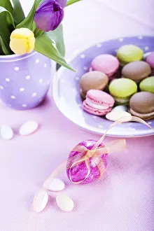 French Pastry Display Drucke: The easter installation with macarons