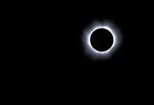 Moon Phases Drucke: Eclipse of the sun
