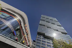 Berlin Tower Drucke: EDGE East Side Tower, Amazon Tower