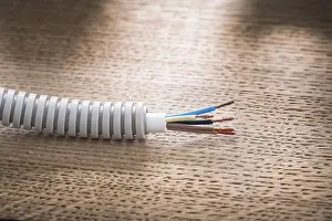 Electric Cable Drucke: Electric cable in corrugated pipe