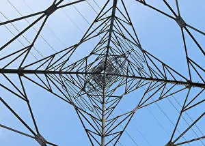 Deserted Power Supply Line Drucke: Electricity Pylon low angle view from below