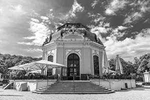 Black And White European Architecture Drucke: The Emperor's Pavilion in the Tiergarten