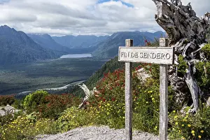 Volcanic Mountain Landscape Drucke: End of hiking path up to viewpoint