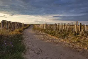 Plage De Kerhillio Photos Drucke: Evening atmosphere on the beach