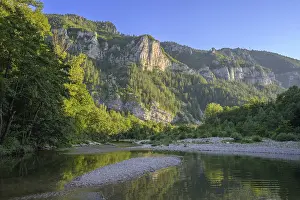 Lozere Department Scenery Drucke: Evening atmosphere at the Tarn River