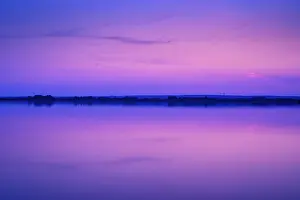 Serene Lake Landscape Drucke: Evening at Lake Dummer, sunset