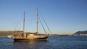 Ionian Islands Blue Sky Drucke: Evening light, Large sailing ship