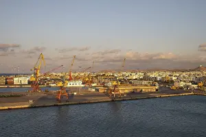 Southeast Europe Photography Drucke: Evening light, loading cranes, harbour