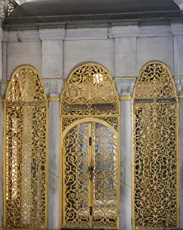 Example of Ottoman art patterns applied on metals