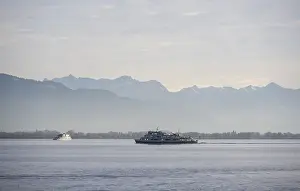 Snowy Mountain Peaks Germany Drucke: Excursion boat on Lake Constance