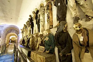 Catacombe Dei Cappuccini Palermo Drucke: Exit area, super wide angle, aisle