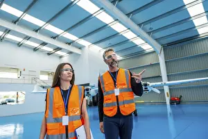 Air Traffic Transport Drucke: Experienced aviation engineers