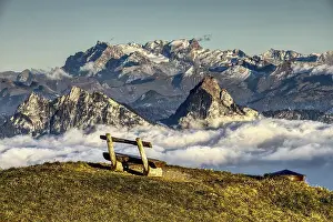 Mountainous Region In Europe Drucke: Exposure series, focus stacking