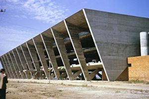 South American Cityscape Photography Drucke: Extension of the Museum of Modern Art under construction Rio de Janeiro